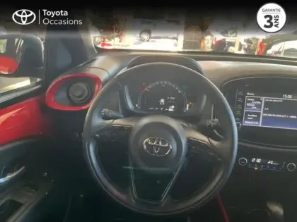 Photo 12 Toyota Aygo  X 1.0 VVT-i 72ch Design S-CVT