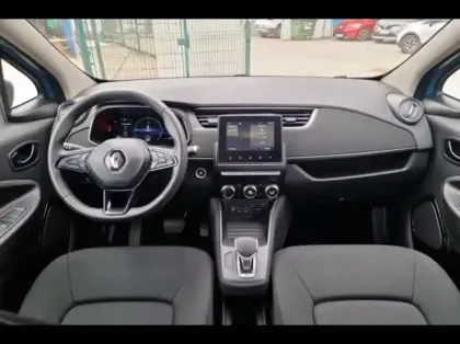 Photo 8 Renault Zoé Zoe E-Tech Life charge normale R110 Achat Intégral - 21