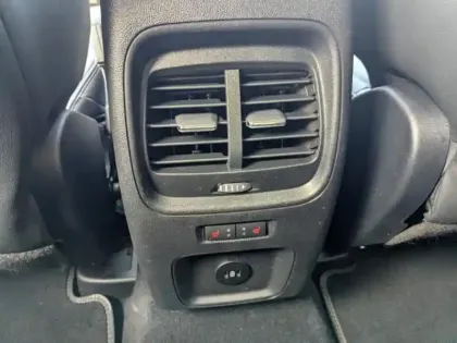 Photo 7 Ford Kuga  2.5 Duratec 190ch FHEV E85 Vignale BVA