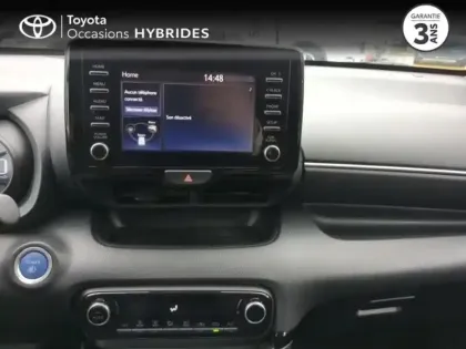 Photo 14 Toyota Yaris  116h Design 5p