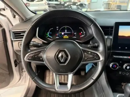 Photo 13 Renault Clio  1.6 E-Tech 140ch Zen -21