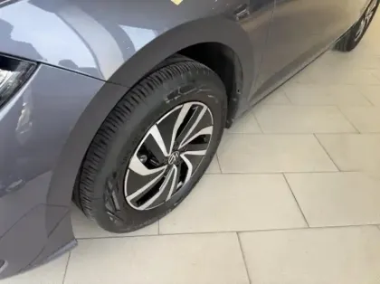 Photo 6 Volkswagen Polo  1.0 TSI 95ch VW Edition DSG7