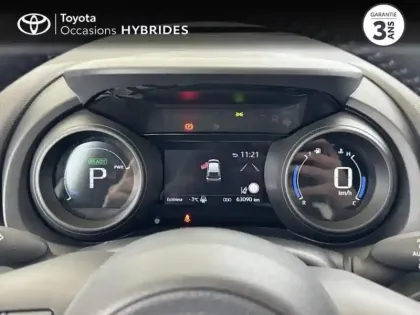 Photo 13 Toyota Yaris  116h Design 5p MY22