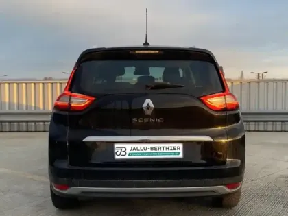 Photo 6 Renault Grand Scenic  1.6 dCi 130ch Energy Intens