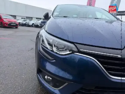 Photo 12 Renault Megane  1.3 TCe 115ch FAP Limited