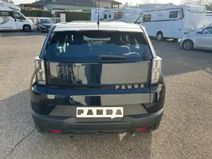 Photo 6 Fiat Grande Panda  1.2 Hybrid Turbo 110ch Icône eDCT6