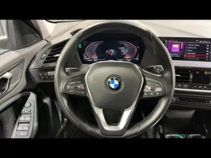 Photo 10 BMW Serie 1 Série 1 116iA 109ch Edition Sport DKG7