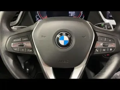 Photo 12 BMW Serie 1 Série 1 116iA 109ch Edition Sport DKG7