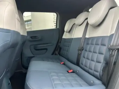 Photo 9 Fiat Grande Panda  Electrique 113ch La Prima