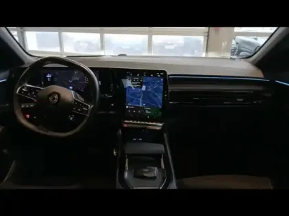 Photo 8 Renault Espace  1.2 E-Tech full hybrid 200ch esprit Alpine