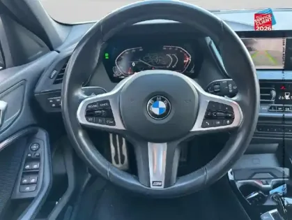 Photo 11 BMW Serie 1 Série 1 116dA 116ch M Sport DKG7