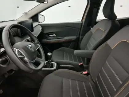 Photo 6 Dacia Sandero  1.0 ECO-G 100ch Stepway Confort -22