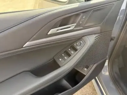 Photo 11 BMW Serie 2 Série 2 ActiveTourer 218d 150ch M Sport DKG7