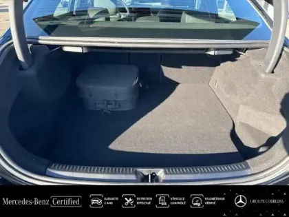 Photo 11 Mercedes Classe A  Berline 250 e 163+109ch Progressive Line 8G-DCT