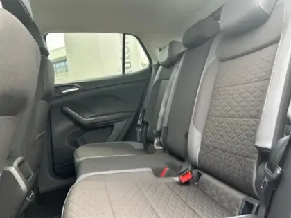 Photo 9 Volkswagen T-cross  1.0 TSI 110ch Carat