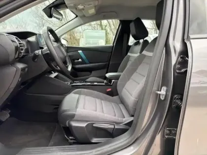 Photo 7 Citroën C4  Moteur électrique 136ch (100 kW) Feel Pack Automatique