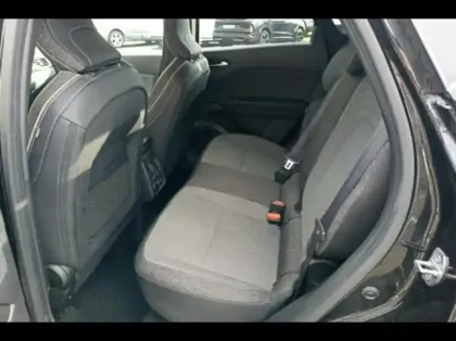 Photo 10 Renault Captur  1.6 E-Tech full hybrid 145ch Techno