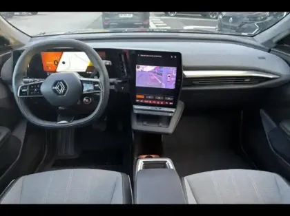 Photo 8 Renault Scenic  E-Tech Electric 220ch Techno grande autonomie -24