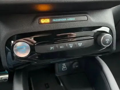 Photo 13 Ford Kuga  2.5 Duratec 180ch Hybrid FlexiFuel Sound Edition Powershift