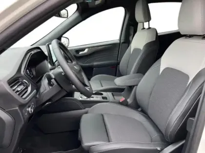 Photo 6 Ford Kuga  2.5 Duratec 180ch Hybrid FlexiFuel Sound Edition Powershift