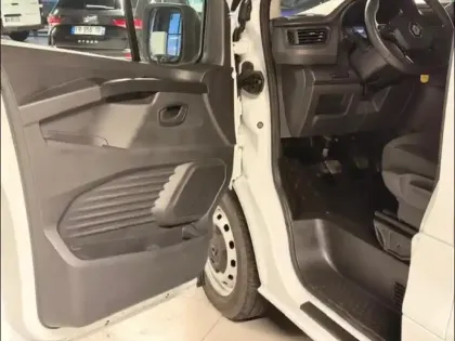 Photo 11 Renault Trafic  Fg L2H1 3T 2.0 Blue dCi 130ch Confort