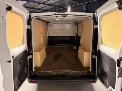 Photo 8 Renault Trafic  Fg L2H1 3T 2.0 Blue dCi 130ch Confort