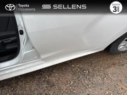 Photo 10 Toyota Yaris  120 VVT-i Dynamic 5p MY22