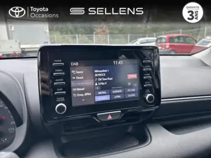 Photo 14 Toyota Yaris  120 VVT-i Dynamic 5p MY22