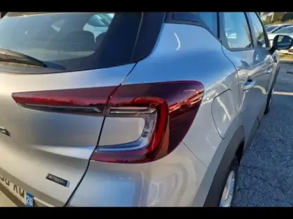 Photo 13 Renault Captur  1.6 E-Tech hybride 145ch Evolution