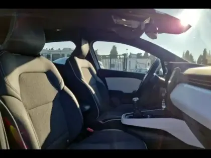 Photo 9 Renault Clio  1.0 TCe 90ch Techno