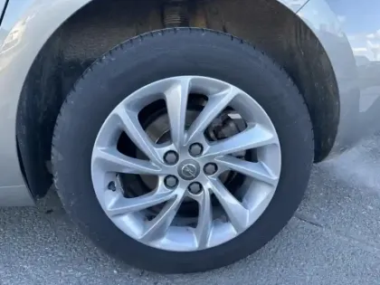 Photo 8 Opel Astra  1.0 Turbo 105ch ECOTEC Edition