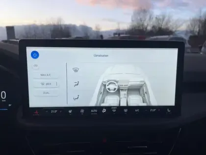 Photo 14 Ford Kuga  2.5 Duratec 180ch Hybrid FlexiFuel Active X Powershift