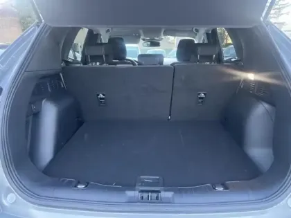 Photo 14 Ford Kuga  2.5 Duratec 180ch Hybrid FlexiFuel Titanium Powershift