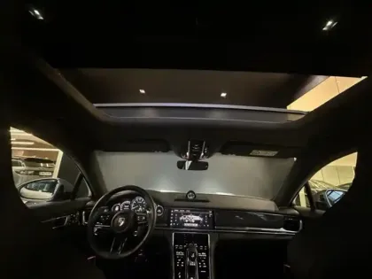 Photo 11 Porsche Panamera  4.0 V8 700ch Turbo S E-Hybrid