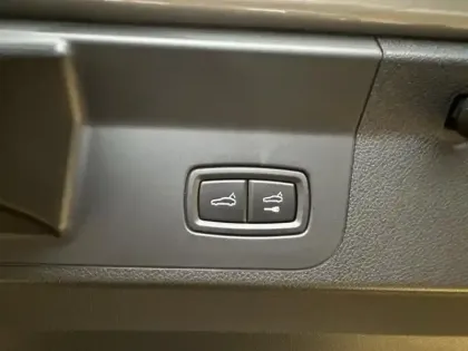 Photo 10 Porsche Panamera  4.0 V8 700ch Turbo S E-Hybrid