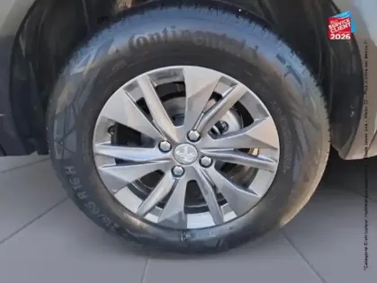 Photo 24 Peugeot 2008  1.2 PureTech 100ch S&S Style