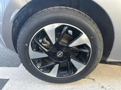 Photo 11 Opel Corsa  -e 136ch Elegance