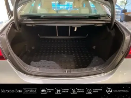 Photo 11 Mercedes Classe E  220 d 200+20ch Avantgarde Line 9G-Tronic