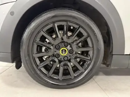 Photo 8 Mini Mini  Cooper SE 184ch Edition Premium Plus BVA 5CV