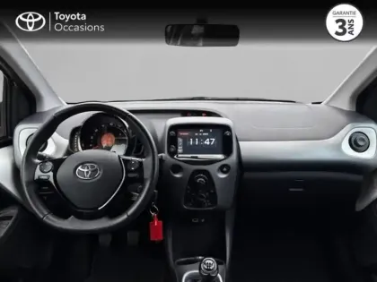 Photo 7 Toyota Aygo  1.0 VVT-i 72ch x-play x-app 3p