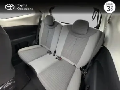 Photo 11 Toyota Aygo  1.0 VVT-i 72ch x-play x-app 3p