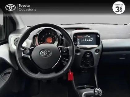 Photo 8 Toyota Aygo  1.0 VVT-i 72ch x-play x-app 3p