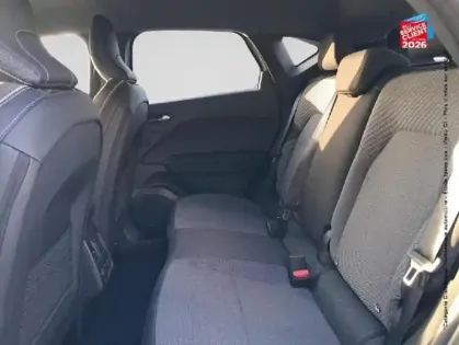 Photo 10 Renault Captur  1.6 E-Tech full hybrid 145ch Techno