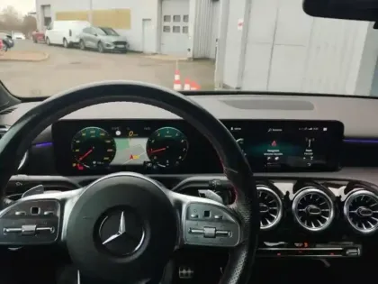 Photo 13 Mercedes Classe A  Berline 200 163ch AMG Line 7G-DCT 9cv