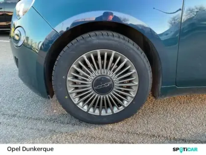 Photo 8 Fiat 500  e 118ch Icône