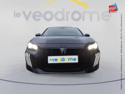 Photo 16 Peugeot 208  1.2 100ch S/S Allure Radar AV/AR Carplay