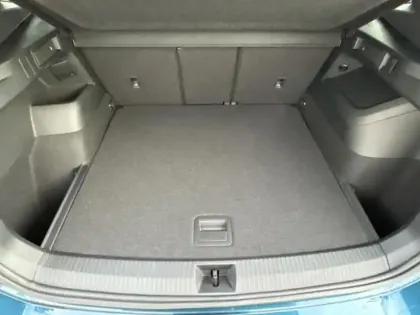 Photo 12 Volkswagen Tiguan  1.5 eTSI 150ch R-Line Edition DSG7