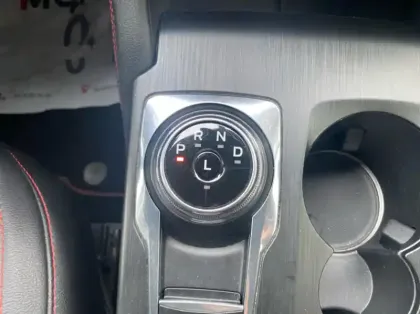 Photo 33 Ford Kuga Gén. III Ph1 ST-Line X 5