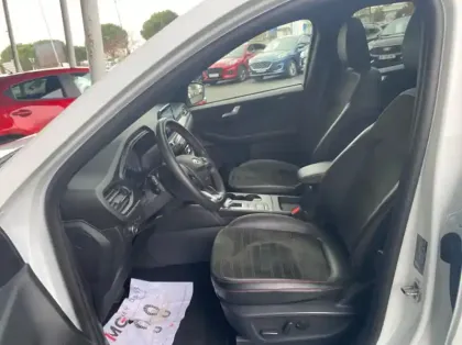 Photo 9 Ford Kuga 2.5 Duratec 190ch FHEV E85 ST-Line X BVA