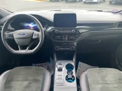 Photo 28 Ford Kuga Gén. III Ph1 ST-Line X 5